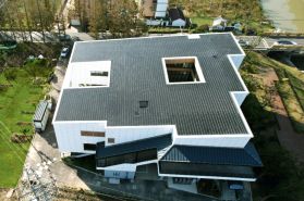 How do you choose efficient and reliable building photovoltaic integrated(BIPV) products?